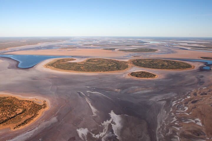 Desert Explorer Scenic Flight: Aerial Views of Uluru, Kata Tjuta & Kings Canyon photo 3