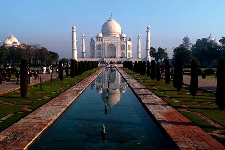 Same-Day Taj Mahal Flight Tour from Hyderabad — Private Agra Visit with Lunch