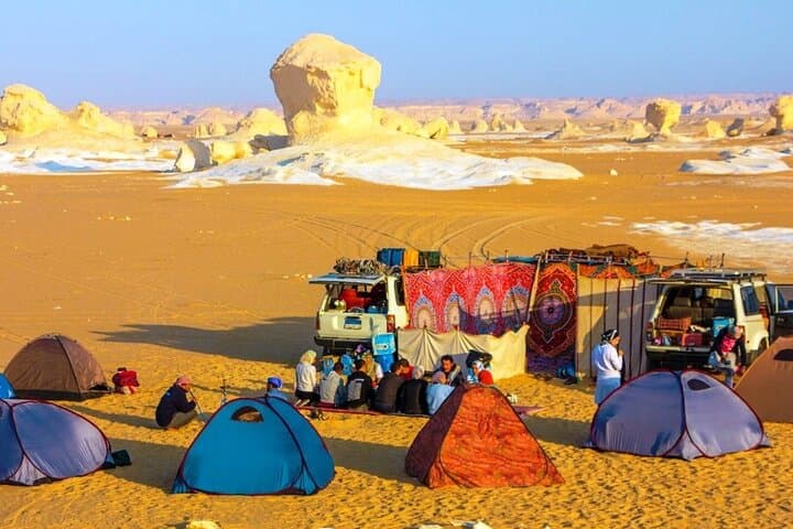 2-Day White Desert Safari from Bahariya: Camping, Crystal Mountain & Black Desert