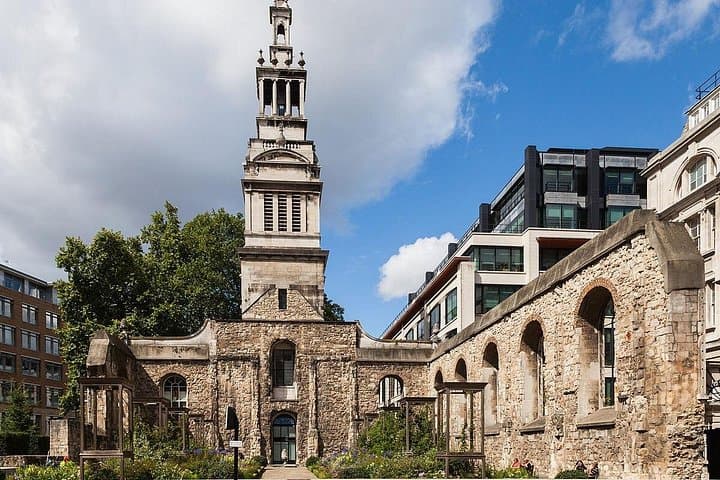 Ghastly Ghost Walking Tour in London: Night Walk Through Haunted City Streets photo 3
