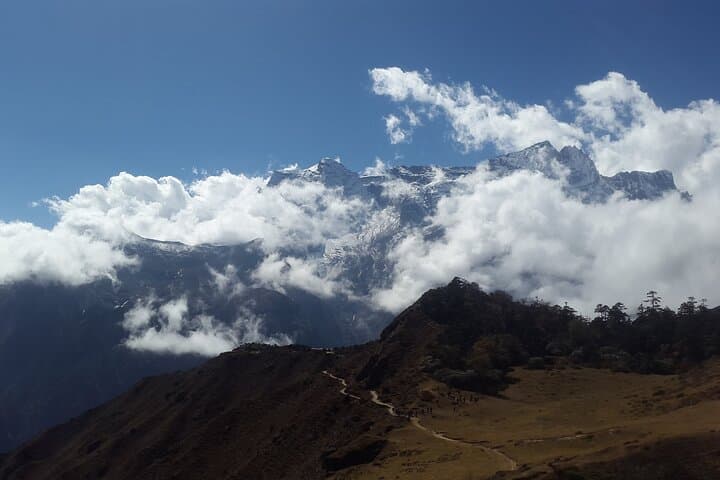 Everest Base Camp Trekking: A Practical Guide to the Classic Khumbu Route