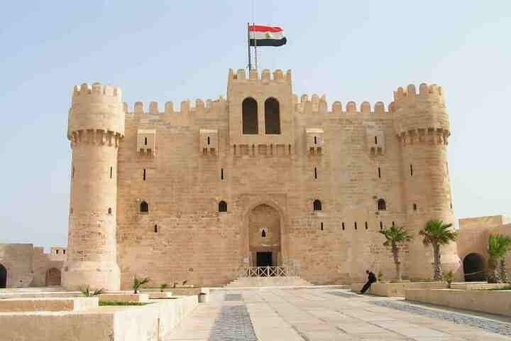 Alexandria Day Tour from Cairo — Kom El-Deka, Catacombs & Bibliotheca photo 5