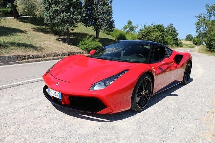 Ferrari Portofino Test Drive in Maranello — Drive a Ferrari on the Roads Where It Was Born photo 5