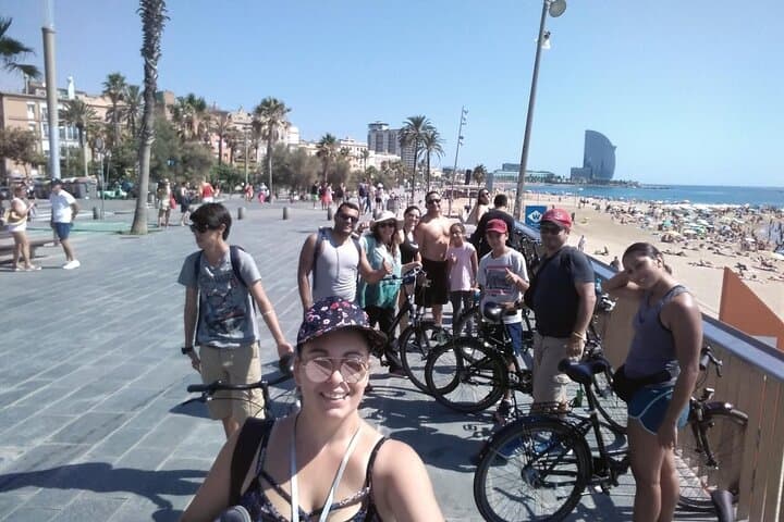 Barcelona Tapas and Wine Bike Tour Small-Group Culinary Ride