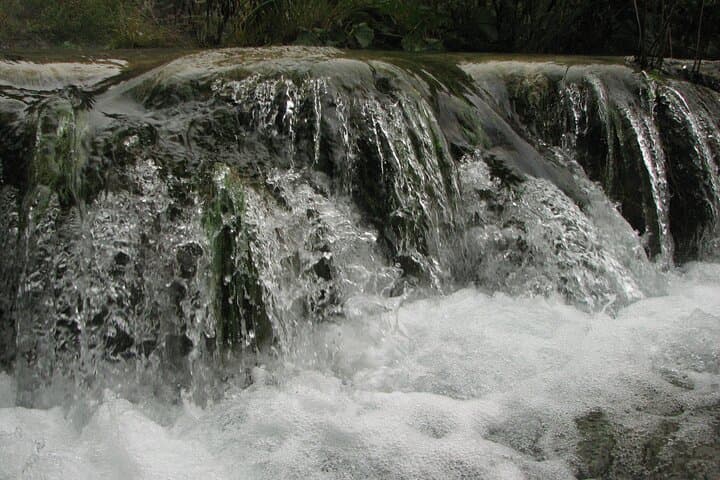 Plitvice Lakes Guided Tour: Skip-the-Line Day Trip to Croatia’s Waterfalls photo 5