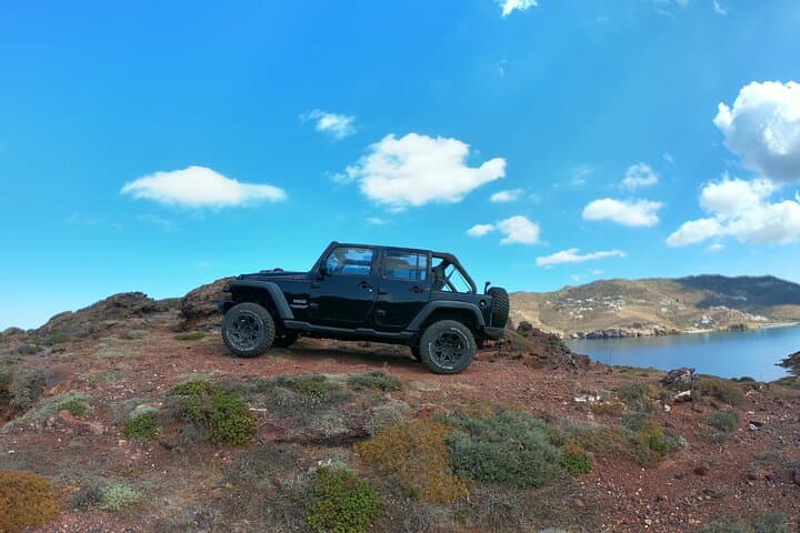 Mykonos Jeep Adventure: Hidden Beaches, Lighthouses & Venetian Ruins