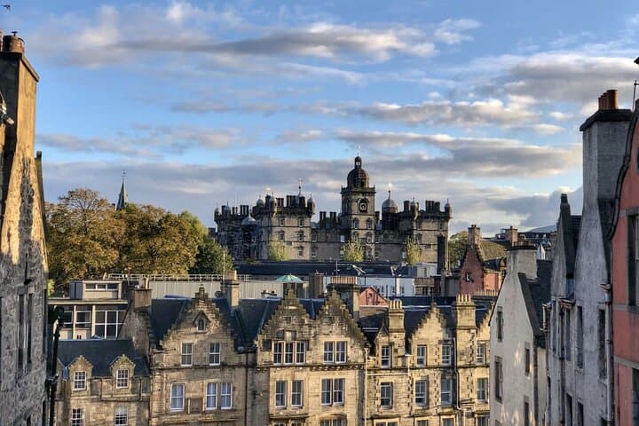 Edinburgh Highlights By Car: Old Town, Forth Bridge & Botanic Gardens photo 5