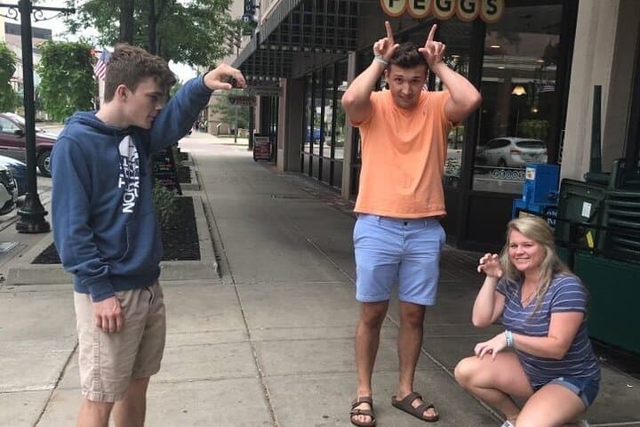 Explore Baton Rouge with Operation City Quest: App-Led Scavenger Hunt for Teams