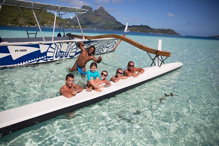 Half-Day Bora Bora Lagoon Cruise and Snorkeling at Mt Otemanu photo 2