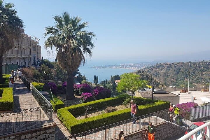 Shore Excursion to Mount Etna, Taormina & Messina — Tasting Sicilian Products photo 3