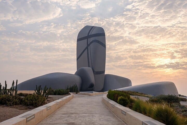 Dammam Half-Day Cultural & Coastal Sightseeing Tour