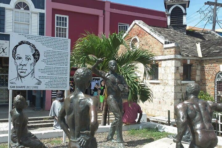 Montego Bay Highlights: City Tour, Doctor's Cave & Hip Strip Essentials photo 4