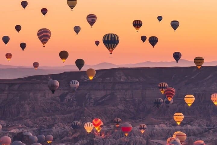 Sunrise Hot Air Balloon Over Göreme: Cappadocia's Iconic Flight photo 4