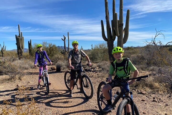 Exploring the Sonoran Desert: A 2-Hour Private Guided Mountain Bike Adventure photo 5