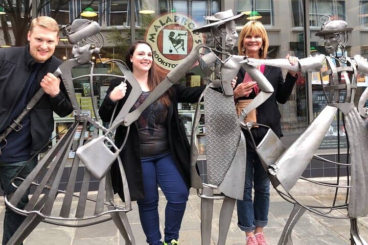 Explore Toronto with an App-Based Scavenger Hunt: Operation City Quest Toronto