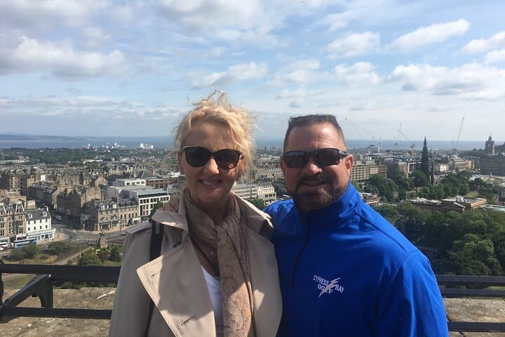 Edinburgh Layover: 5‑Hour Private Walk with a Local Host photo 2