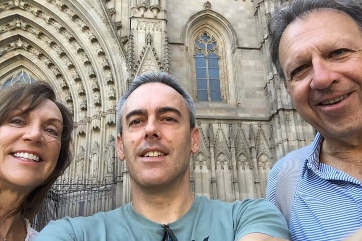Edinburgh Layover: 5‑Hour Private Walk with a Local Host photo 4