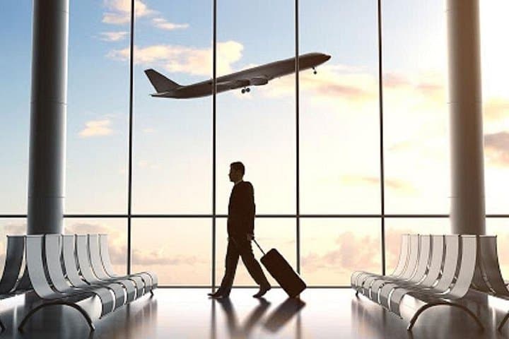 Private Airport Transfer in Dubai (DXB) — Fast Door-to-Door Service photo 2