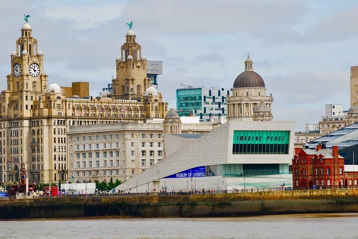 Private Liverpool Walking Tour: City Highlights & Cavern Club Entry photo 6