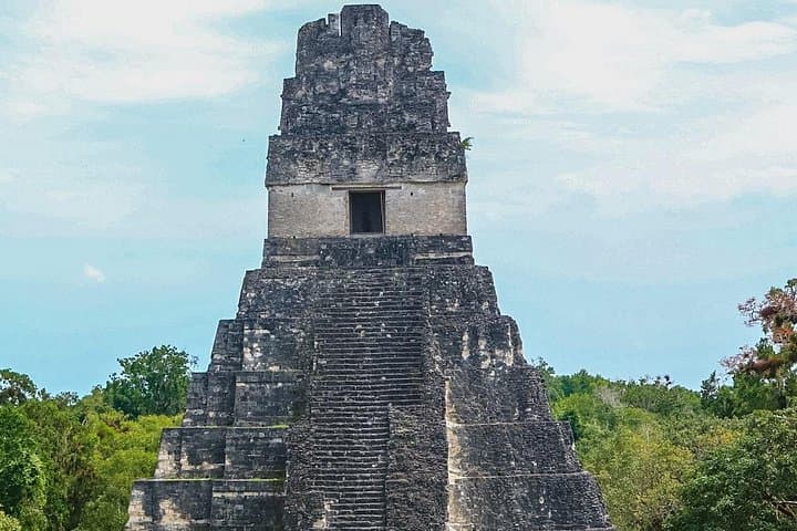 Private Tikal Mayan Ruins Tour from San Ignacio — Full-Day Mayan City with Lunch photo 3