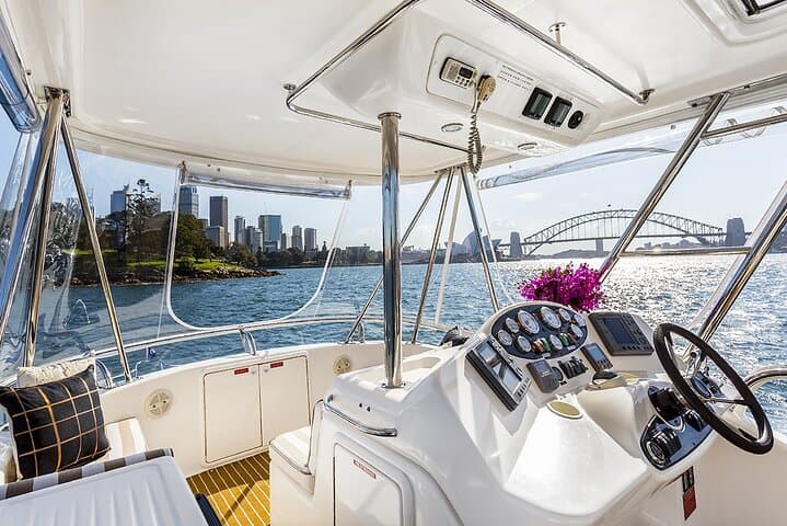 Sydney Harbour Twilight Dinner Cruise & Harbourside Restaurant Experience photo 4