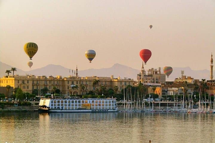 4-Day Deluxe Nile Cruise from Aswan to Luxor — Temples, Tombs & River Life photo 3