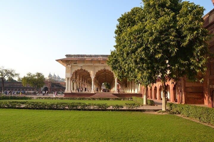 Same-Day Taj Mahal & Agra Fort by Gatimaan Express from Delhi photo 2