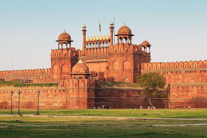 Old Delhi Private Tour: Jama Masjid, Spice Market & Sikh Langar Experience photo 2