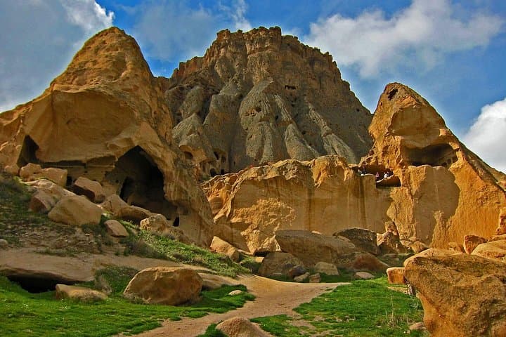 Ihlara Valley Full-Day 14 km Private Hiking Adventure in Cappadocia photo 1