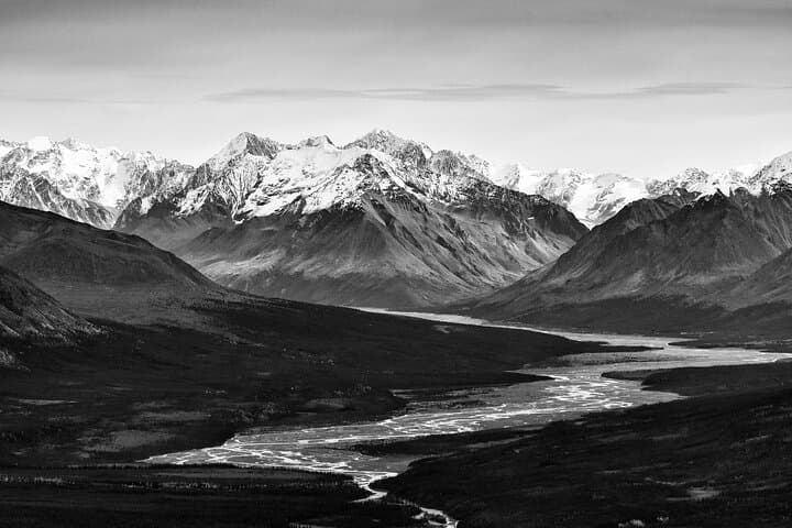 Backcountry Helicopter Photo Excursion in Denali National Park photo 6