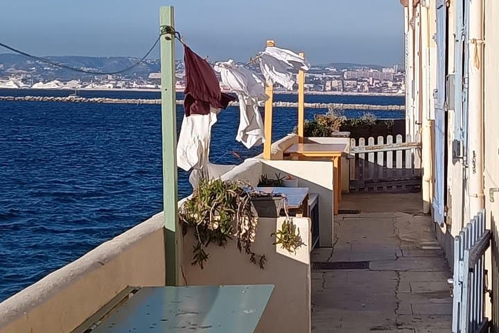 Marseille Urban Hike: Old Port to Notre-Dame de la Garde (10 km) photo 4