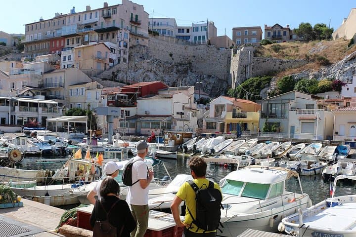 Marseille Urban Hike: Old Port to Notre-Dame de la Garde (10 km) photo 1