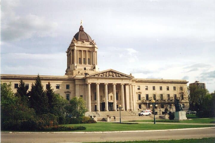 Winnipeg Haunted Walking Tour: GPS Audio Ghost Tour of Downtown photo 6