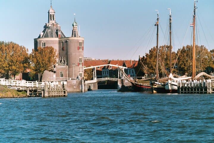 Self-Guided e-Scavenger Hunt in Enkhuizen: Interactive Walking Game and City Trail photo 2
