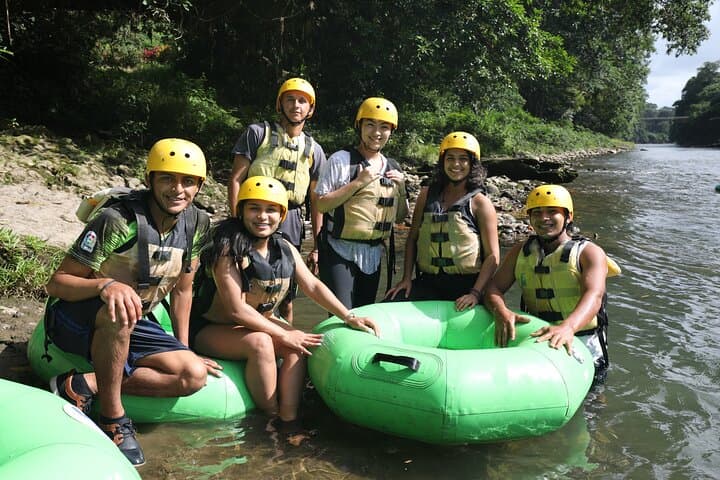 Balsa River White-Water Tubing from La Fortuna photo 4