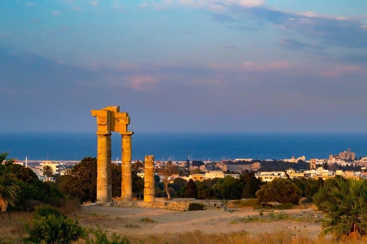 Best of Rhodes: Private Beach Excursion to Old Town, Mandraki & Top Beaches photo 4