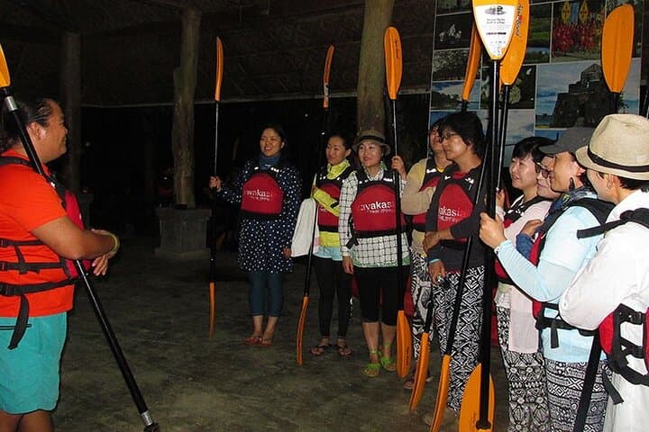 Firefly Kayaking in Bohol: Night Mangrove Paddle with Community Dinner photo 6