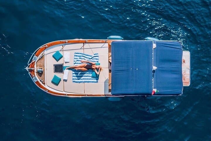 Half-Day Private Boat Tour of Capri: Coves, Caves & Faraglioni photo 5