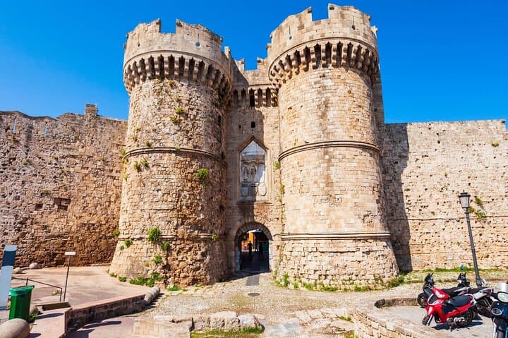 Best of Rhodes: Private Beach Excursion to Old Town, Mandraki & Top Beaches photo 2