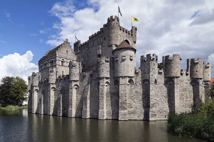 Ghent Self-Guided Scavenger Hunt: Interactive City Game & Walking Puzzle photo 2