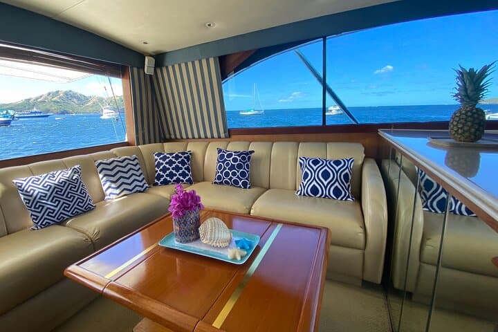Private 48-ft Yacht Charter in Playa Flamingo: Snorkel, Fish & Watersports in 4 Hours photo 2