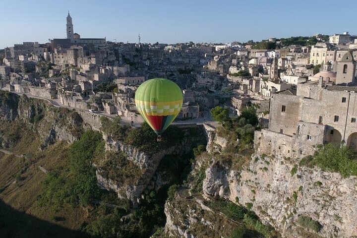 Matera Hot Air Balloon Flight Over the Sassi: Small-Group Sunrise Tours photo 5