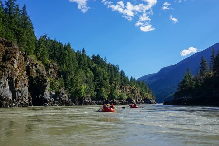 Fraser River Scenic Rafting Trip — Fraser Canyon Guided Rafting Adventure photo 5