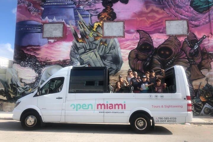 Miami Cabriolet Private Tour: Wynwood, Design District & North Beach photo 3