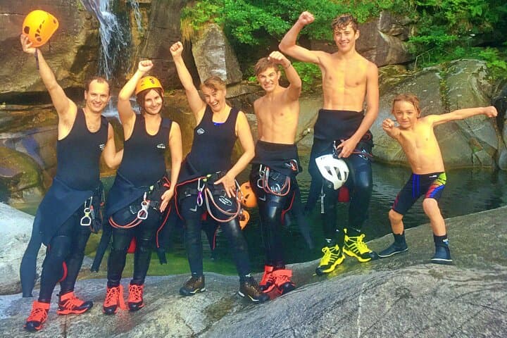 Beginner Canyoning in Ticino: Boggera Gorge Near Bellinzona photo 4