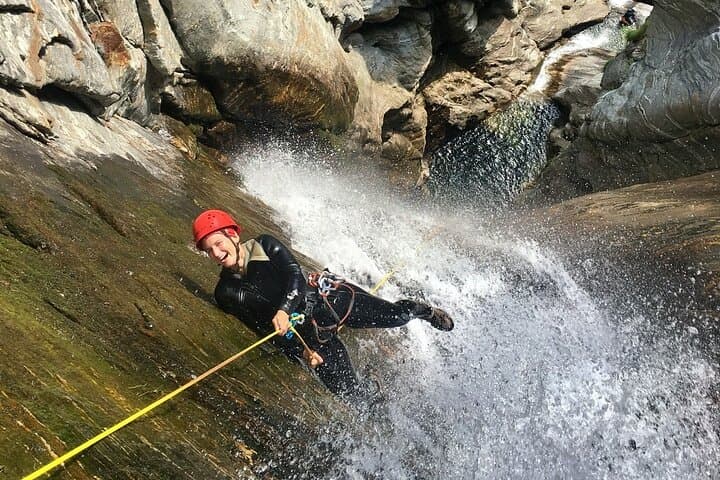 Beginner Canyoning in Ticino: Boggera Gorge Near Bellinzona photo 5