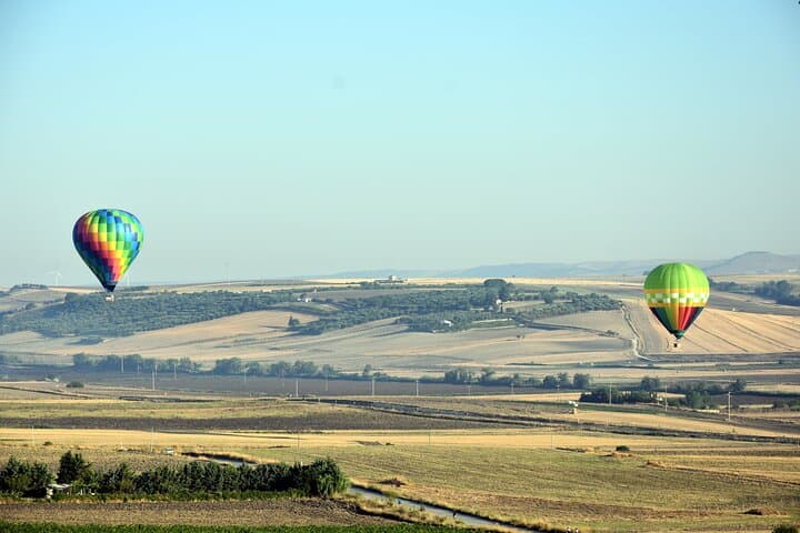 Hot Air Balloon Over Gravina in Puglia — Alta Murgia Sunrise Flight photo 3