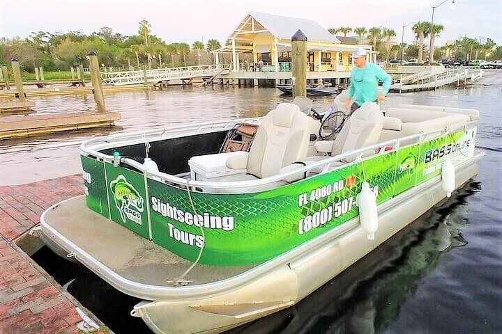 Lake Tohopekaliga Pontoon Fishing: Private 4-Hour Charter Near Kissimmee