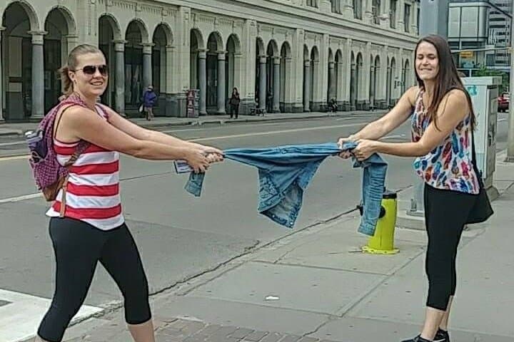 Crazy Dash Madison: App-Guided Scavenger Hunt Around the State Capitol photo 5