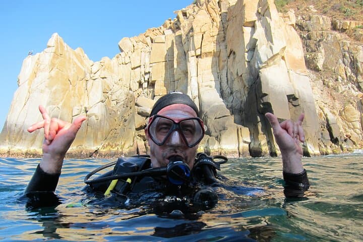 Two-Tank Boat Dives at Isla Roqueta — Acapulco Guided Dives for Certified Divers photo 3